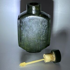 Vintage Hand-Carved Chinese Spinach Green Stone Snuff Bottle